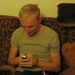 První rok vysílání Tajemného roku. Příprava na vysílání na mobilu Nokia. Září 2004