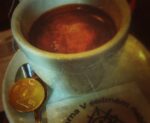 Kafe nesmí chybět!